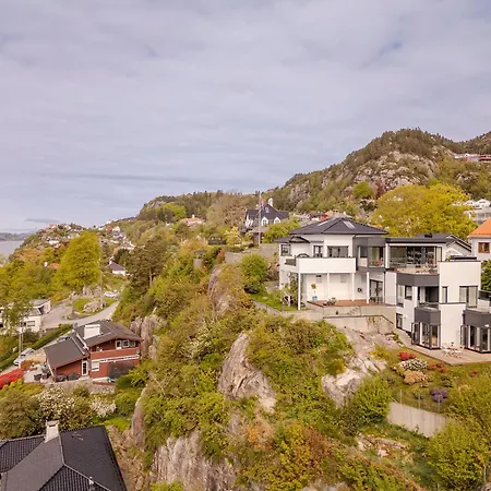 דירה Panoramic View With Private Terrace